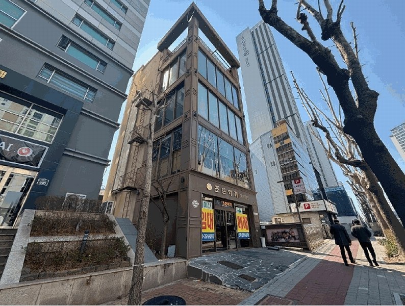 경매 이미지