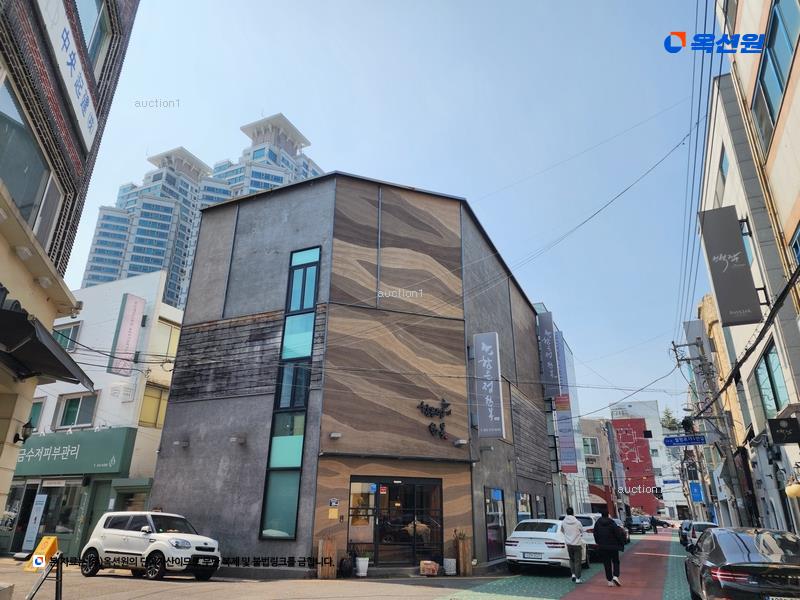 경매 이미지