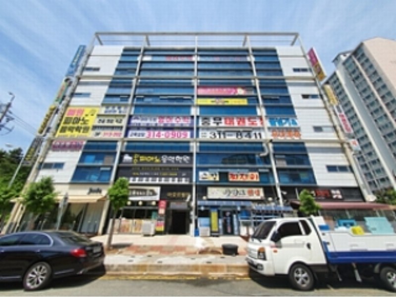 경매 이미지