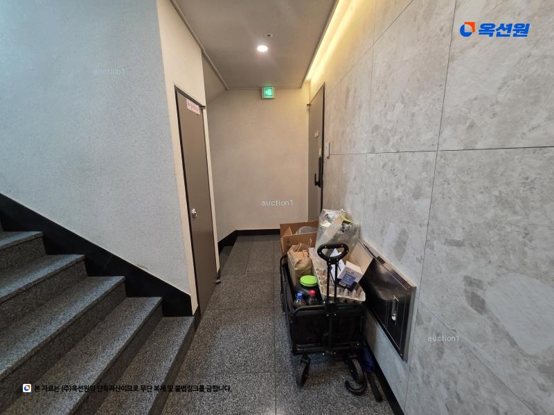 2024타경116881 서울특별시 중랑구 상봉로18길 28-3, 더한울 3층 302호 다세대(빌라) 경매 이미지