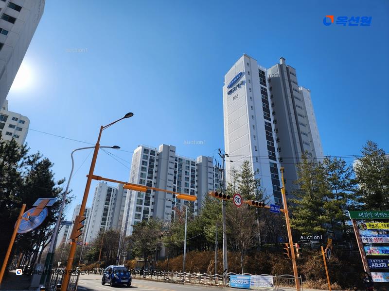 경매 이미지