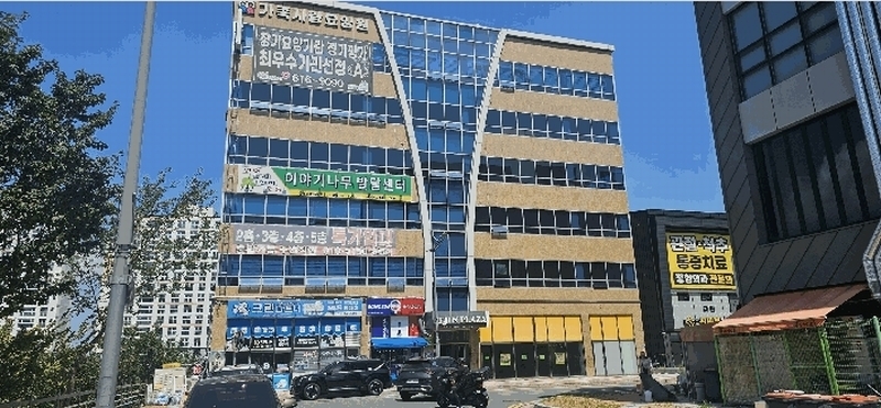 2025타경31647 대구광역시 달성군 돌미상업로1길 16, 주건축물 1동 2층 109호 근린상가 경매 이미지