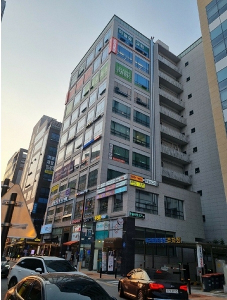 경매 이미지