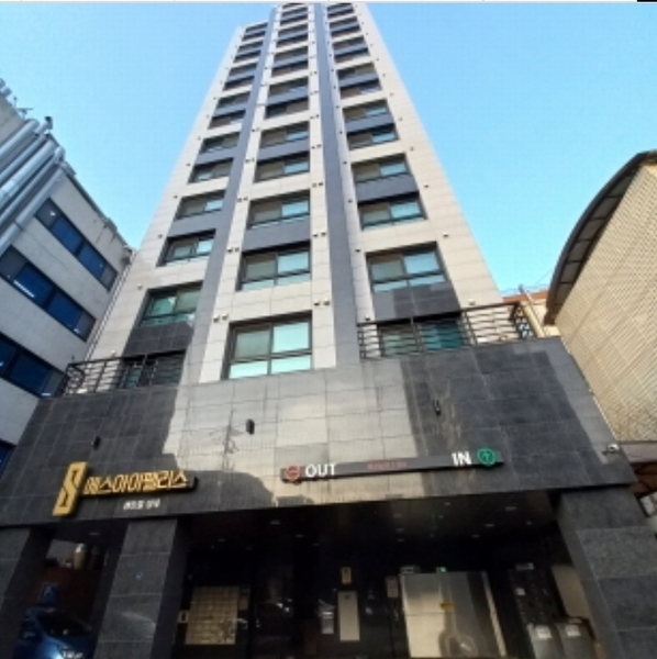 2023타경61278 서울특별시 강동구 성내로 64, 에스아이팰리스센트럴성내 10층 1004호 아파트 경매 이미지