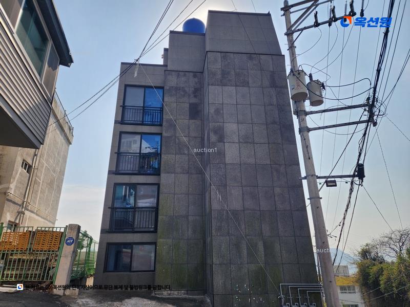 2025타경5067 부산광역시 해운대구 재송2로 207, 주건축물 1동 2층 201호 다세대(빌라)[공급28평형] 경매 이미지
