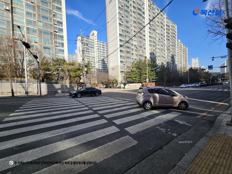 2026타경60415 경기도 고양시 일산서구 일현로 140, 큰마을대림아파트 102동 20층 2001호 아파트[공급33평형] 경매 이미지