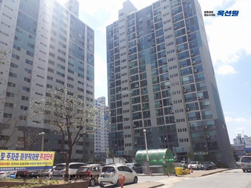 2026타경10246 충청남도 천안시 동남구 서부대로 226-11, 향촌현대아파트 304동 10층 1005호 아파트[공급28평형] 경매 이미지