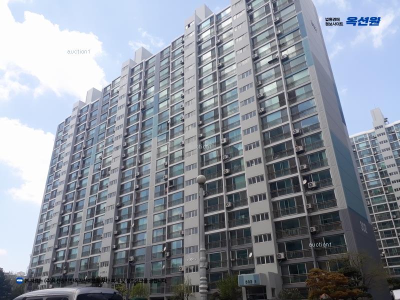 2026타경10246 충청남도 천안시 동남구 서부대로 226-11, 향촌현대아파트 304동 10층 1005호 아파트[공급28평형] 경매 이미지
