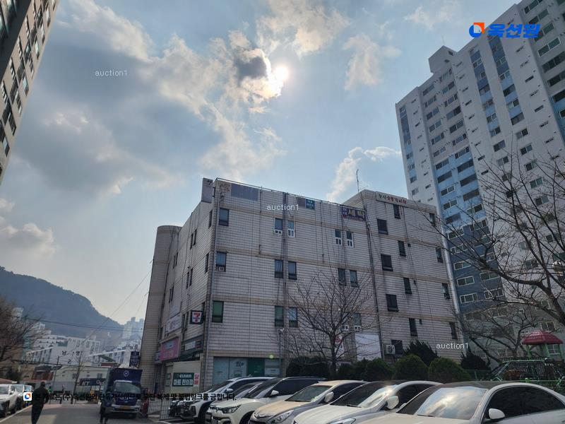 경매 이미지