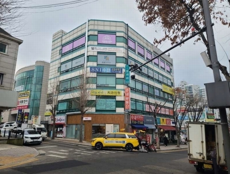 경매 이미지