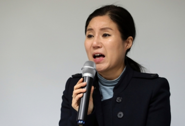 '안락사' 논란 케어 박소연 대표, "루머·왜곡 보도 법적 대응하겠다"
