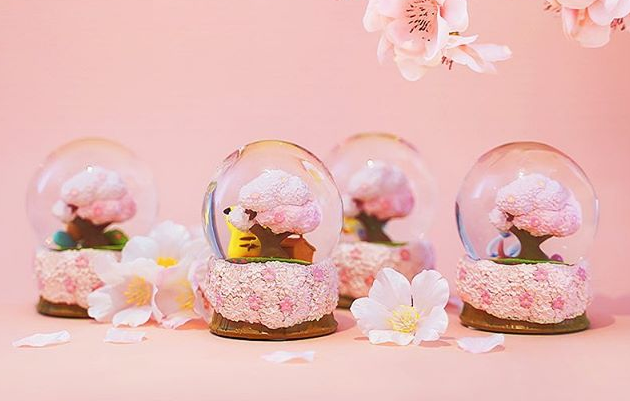 '품절 대란' 롯데리아 포켓몬 스노우볼, '벚꽃 에디션'으로 돌아왔다